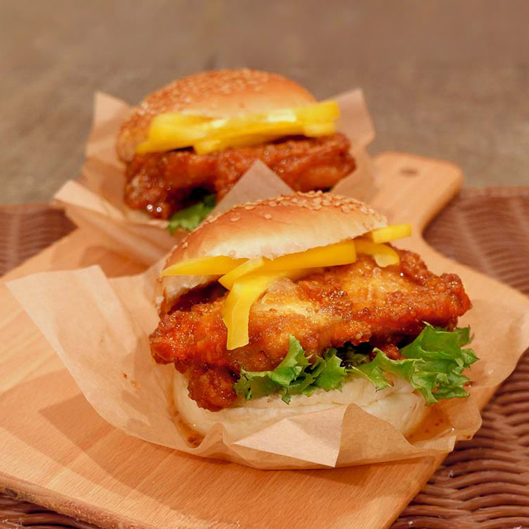 ハニーマスタードチキンバーガー