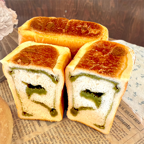 季節限定　抹茶生あん食パン