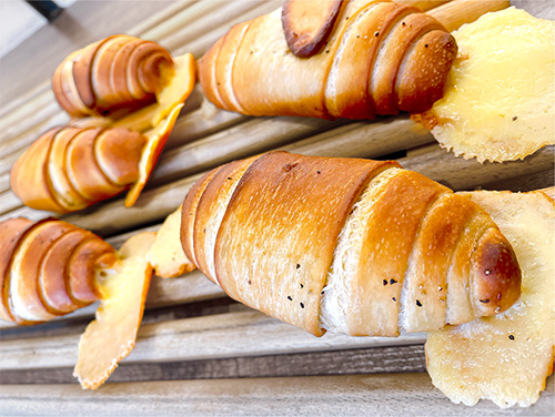 チーズインクレセント